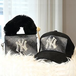 NY Clutch & Cap Set